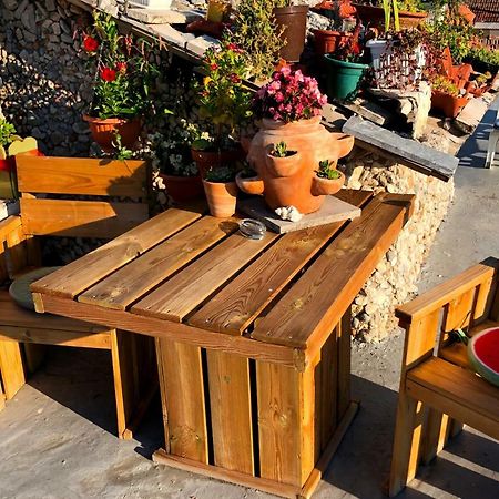 Guest House San Nikola Stari Grad  Exterior foto